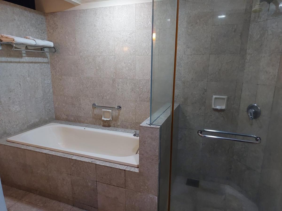 Perfect At Times Square Apartment